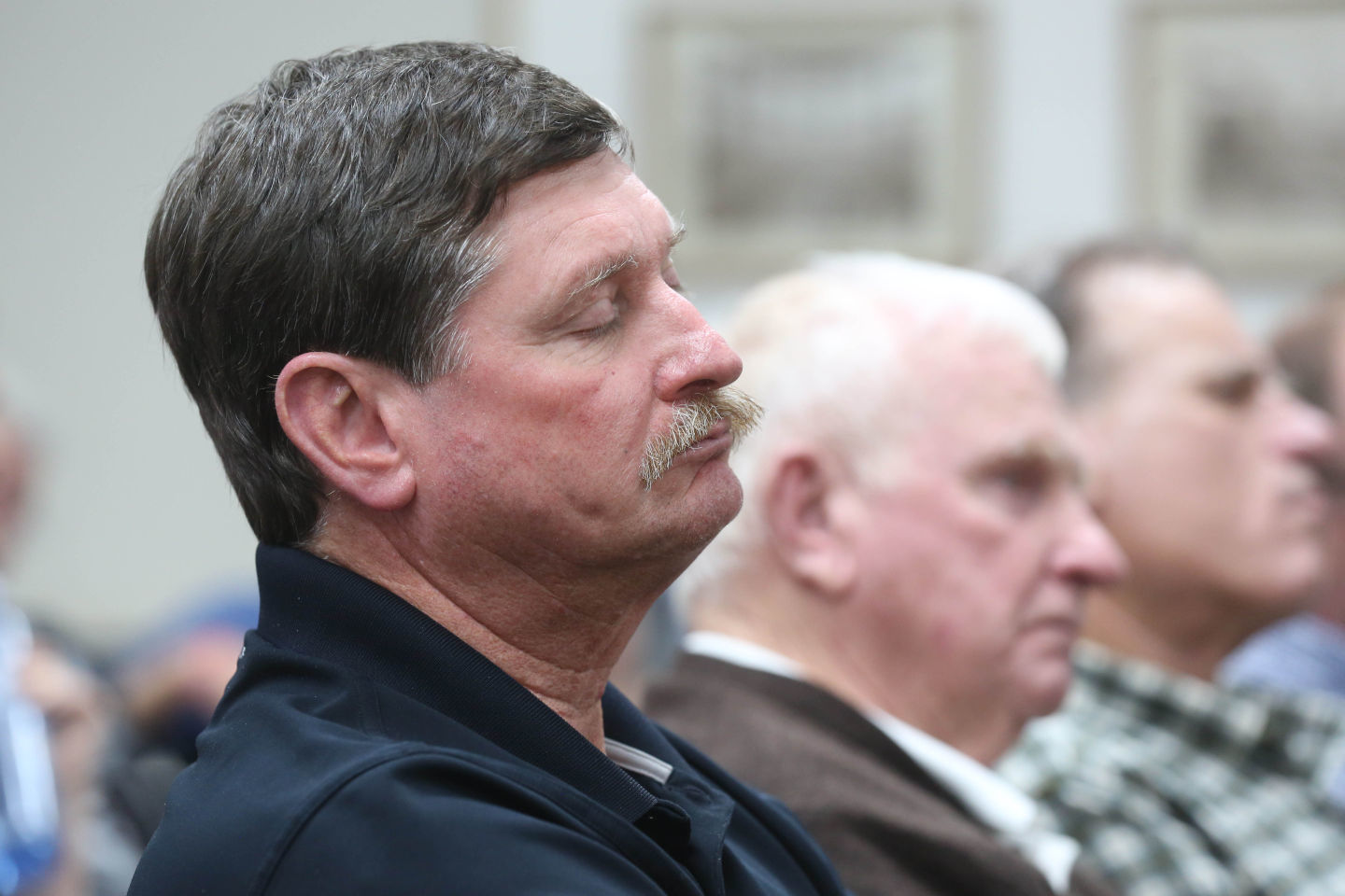 Ron Prestage reacts after vote 3